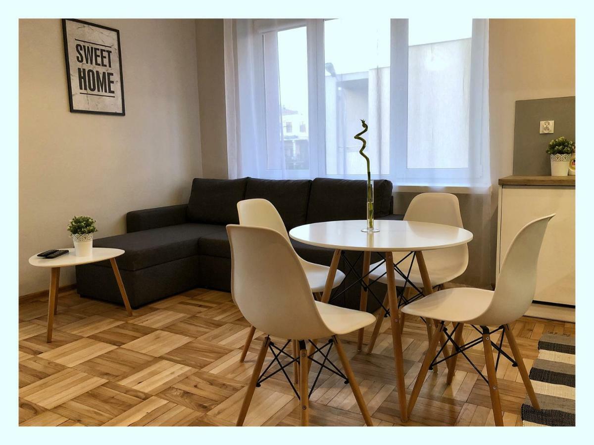 Apartament Przy Ratuszu Rzeszow Ngoại thất bức ảnh